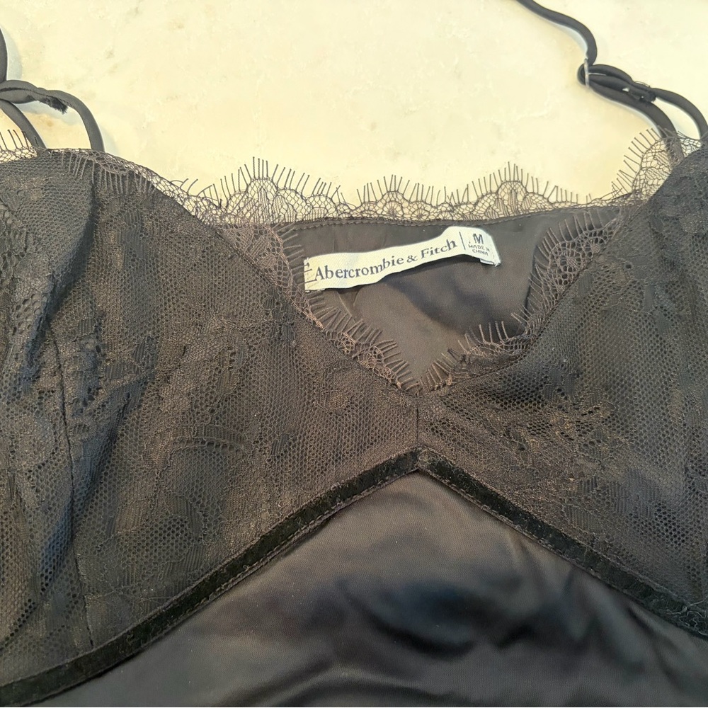 Abercrombie & Fitch Black Lace Cami- NWT! - Picture 4 of 6
